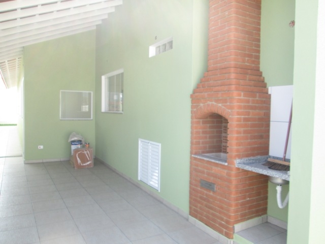 Casa à venda com 3 quartos, 180m² - Foto 3