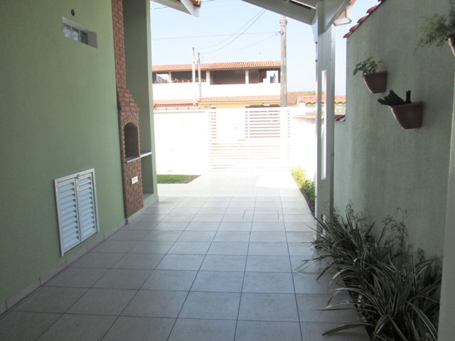 Casa à venda com 3 quartos, 180m² - Foto 5