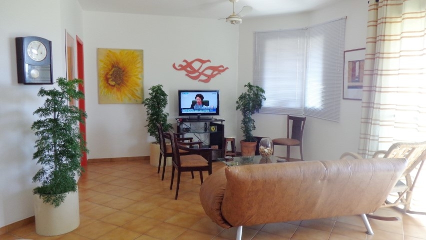 Apartamento à venda com 3 quartos - Foto 2