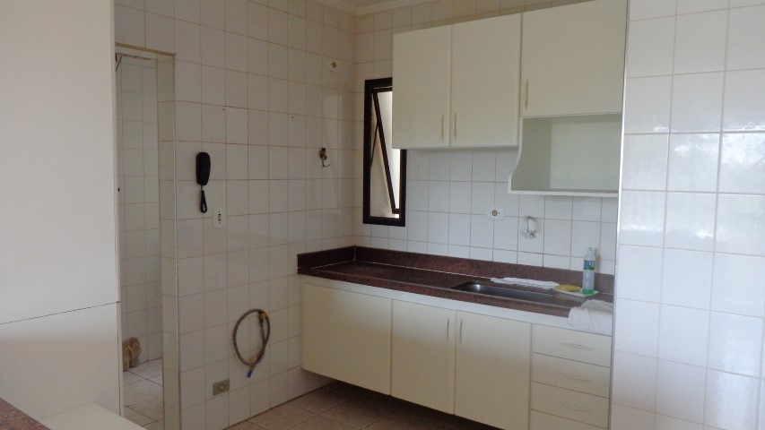 Apartamento à venda com 3 quartos - Foto 5