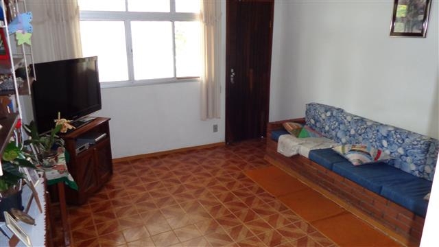 Fazenda à venda com 3 quartos, 1350m² - Foto 3