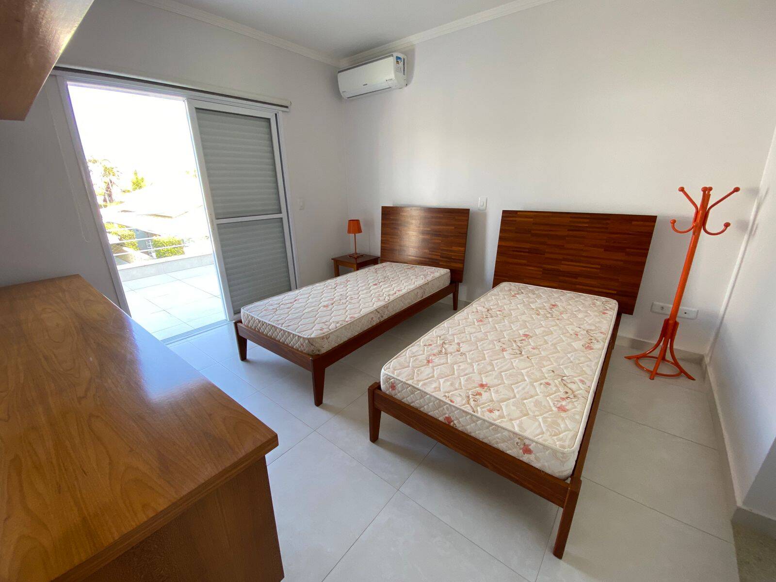 Casa à venda e aluguel com 5 quartos, 360m² - Foto 7