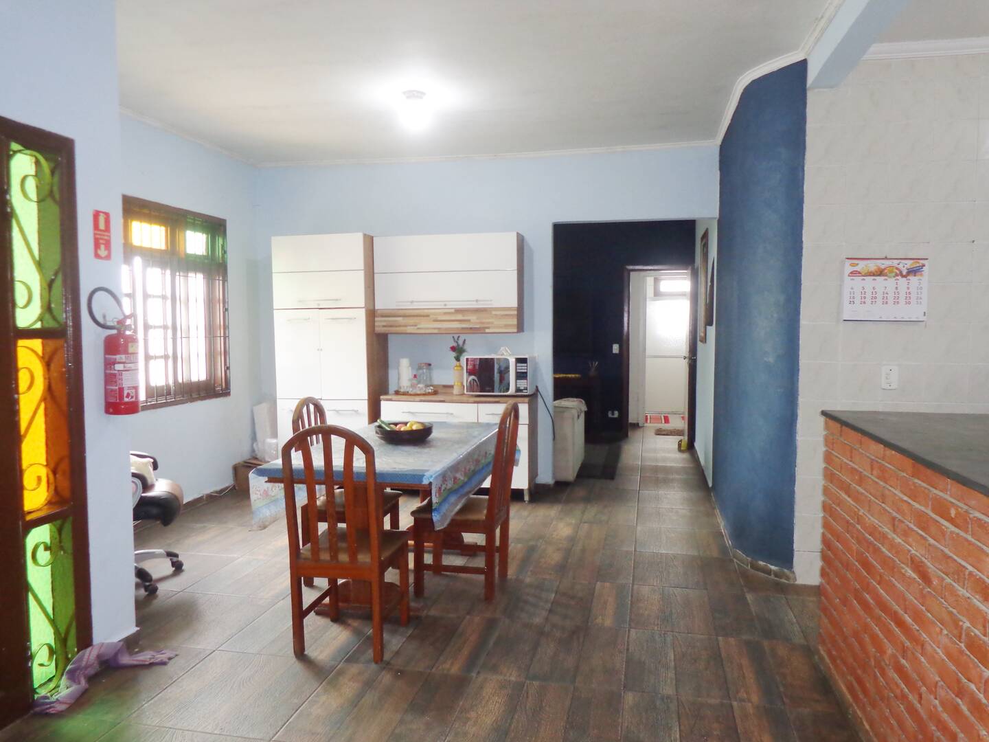 Casa à venda com 4 quartos, 320m² - Foto 2