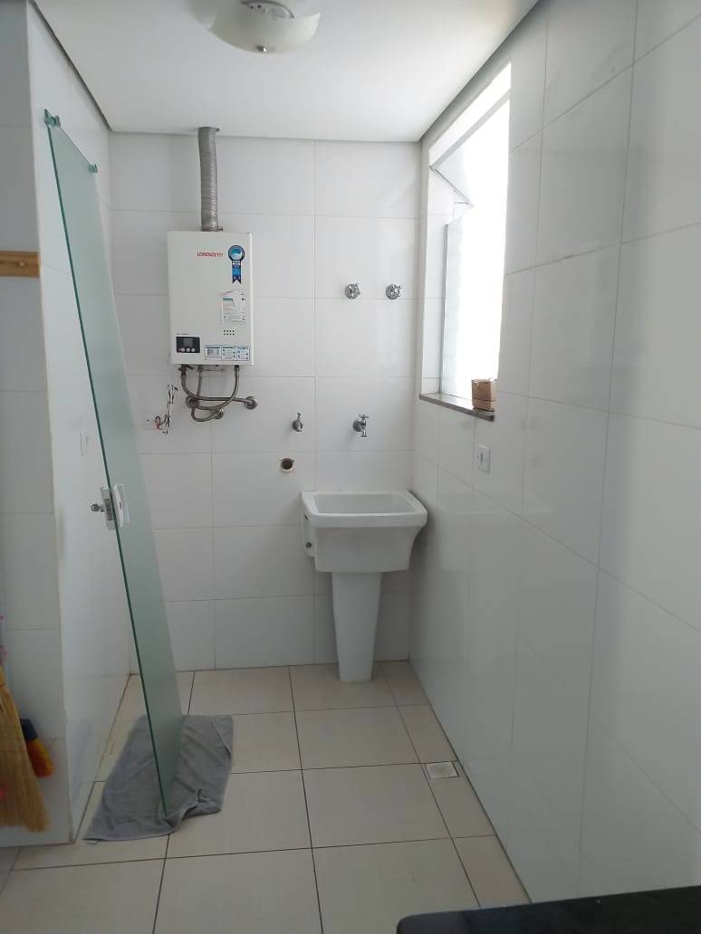 Apartamento à venda com 3 quartos, 125m² - Foto 7