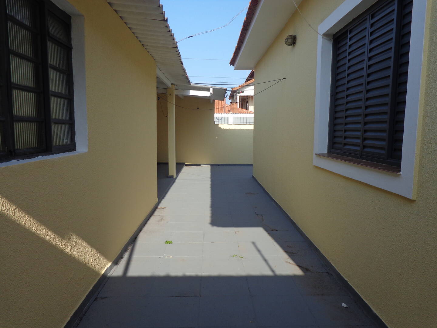 Casa à venda e aluguel com 3 quartos, 265m² - Foto 12