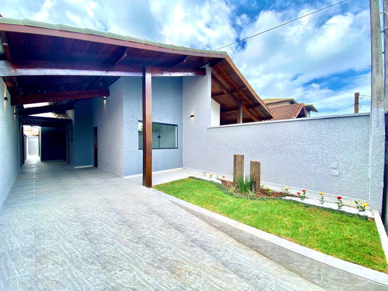 Casa à venda com 2 quartos, 80m² - Foto 4